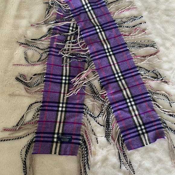 REAL BURBERRY CASHMERE SCARF - Picture 2 of 4